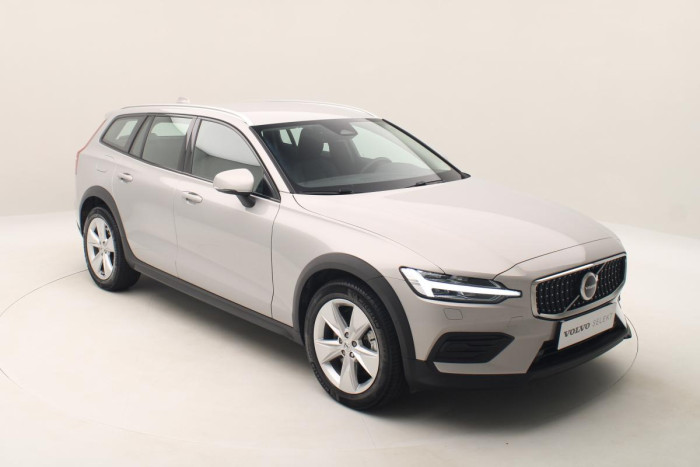 Volvo V60 CC B4 AWD CORE AUT 1.maj. 2.0 CC CC