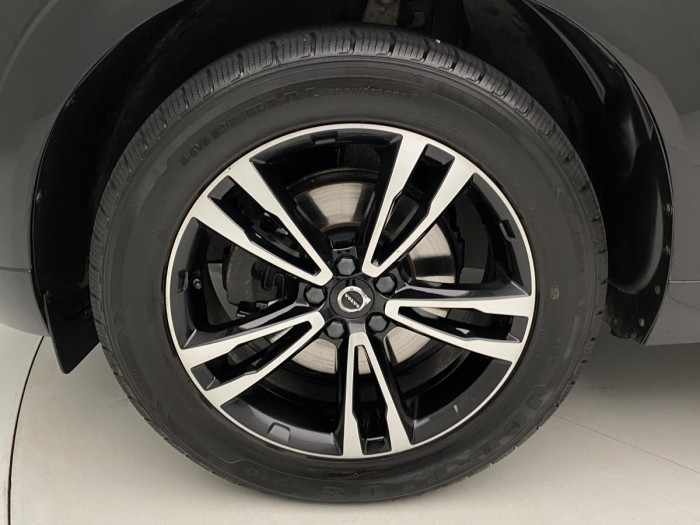 Volvo XC60 D4 MOMENTUM AUT REZERVACE 2.0 d Momentum