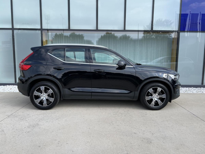 Volvo XC40 T4 AWD INSCRIPTION Aut CZ