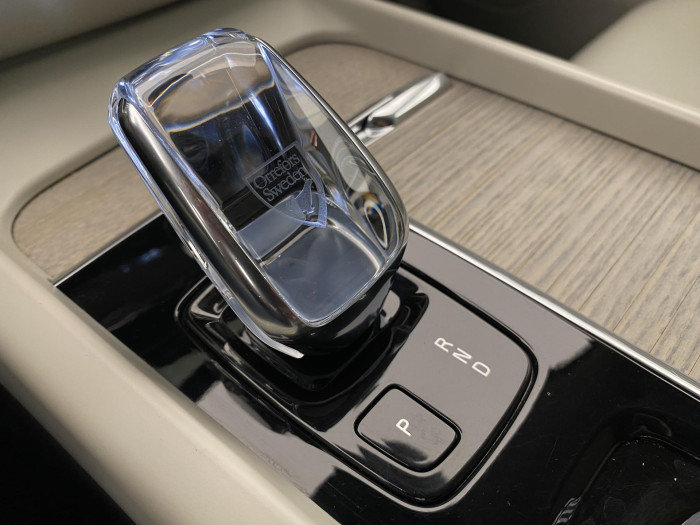 Volvo XC60 B4 AWD DARK PLUS AUT CZ