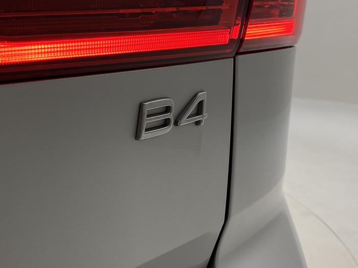 Volvo XC60 B4 MOMENTUM AUT CZ 2.0 Momentum