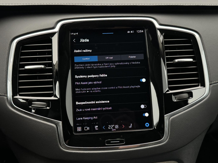 Volvo XC90 B5 AWD BRIGHT PLUS CZ 1.maj
