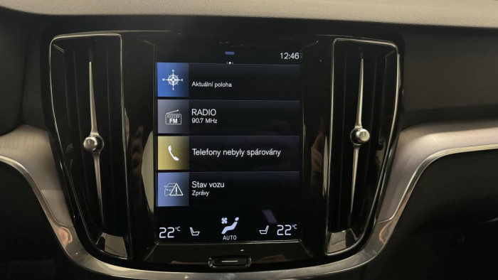 Volvo V60 B4 MOMENTUM ADVANCED REZERVACE 2.0 Momentum