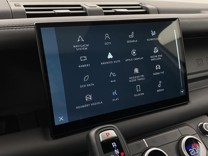 Land Rover Defender 110 D300 X-DYNAMIC HSE AWD AUT 3.0 d Dynamic