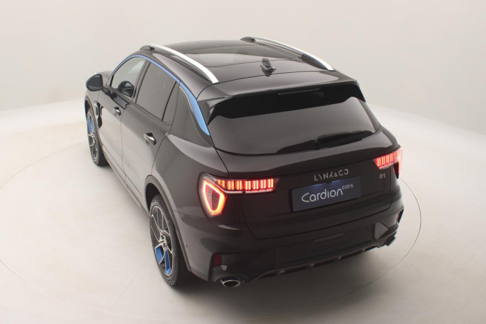 Lynk & Co 01 PHEV DCT AUT 1.maj. REZERVACE