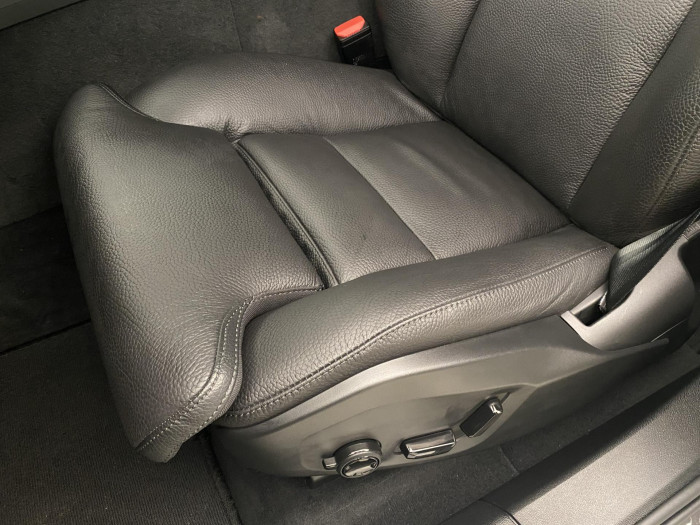 Volvo XC60 B5 AWD DARK PLUS AUT