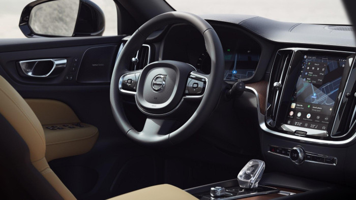 Volvo V60 B4 AUT DARK ULTRA