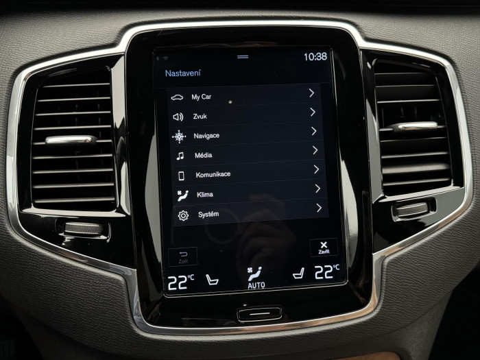 Volvo XC90 D5 AWD INSCRIPTION  CZ 1.maj 2.0 d