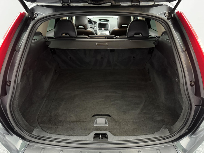 Volvo XC60 D3 AWD SUMMUM 2.4 d Summum