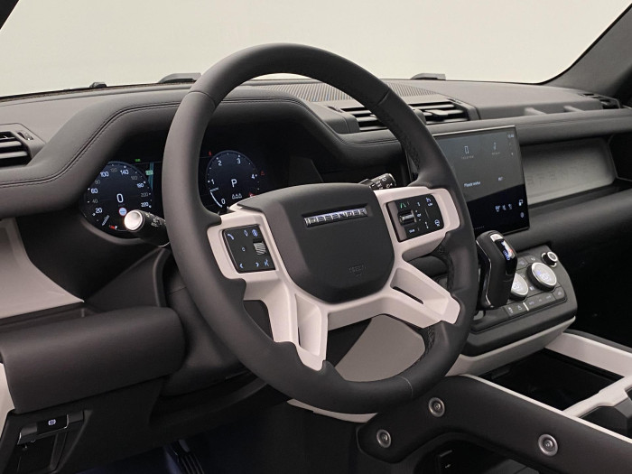 Land Rover Defender 110 D250 S AWD 3.0 d