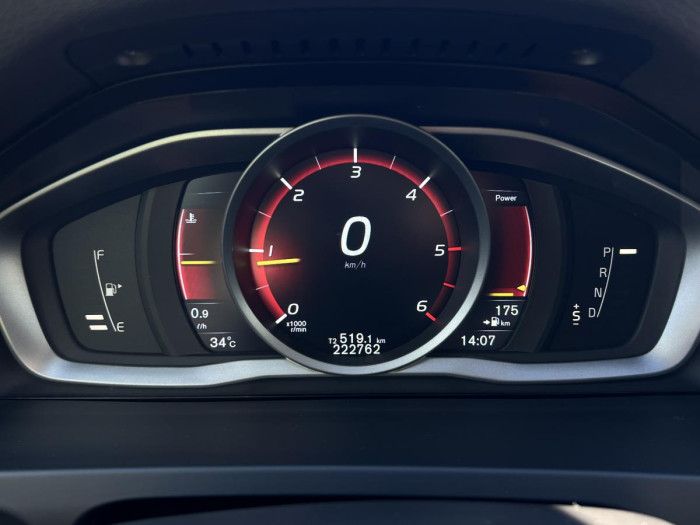 Volvo V60 D4 NEZ.TOPENÍ Aut 2.0 d