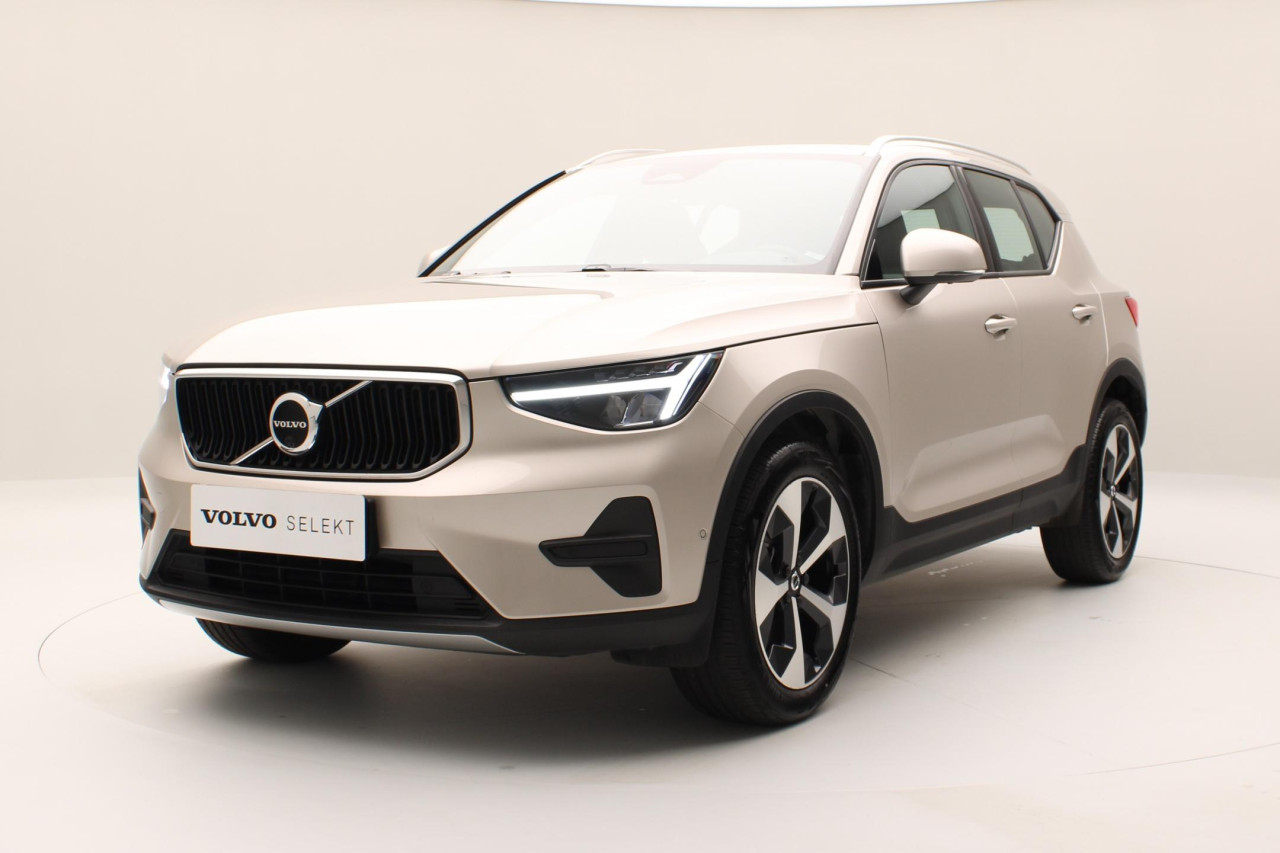 Volvo XC40 B3 CORE AUT CZ 1.maj