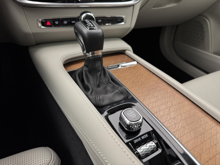 Volvo S90 T5 INSCRIPTION AUT CZ