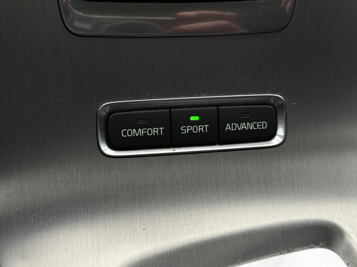 Volvo XC60 D5 AWD MOMENTUM 2.4 d Momentum