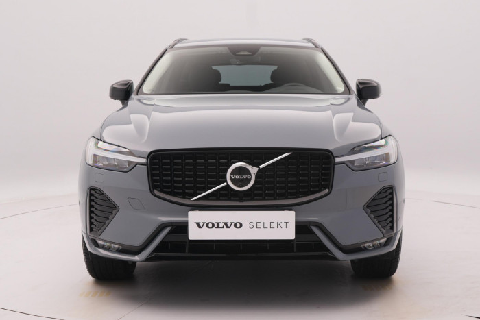 Volvo XC60 B4 AWD PLUS DARK AUT 1.maj