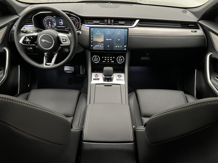 Jaguar F-Pace D300 R-DYNAMIC SE AWD AUT 3.0 d Dynamic SE