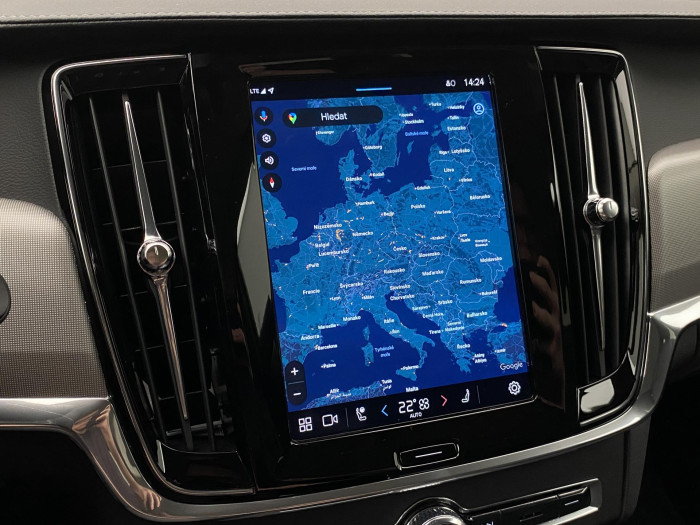 Volvo V90 CC B4 AWD BRIGHT REZERVACE 2.0 CC CC