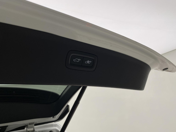 Volvo XC90 T6 AWD MOMENTUM AUT 2.0 Momentum