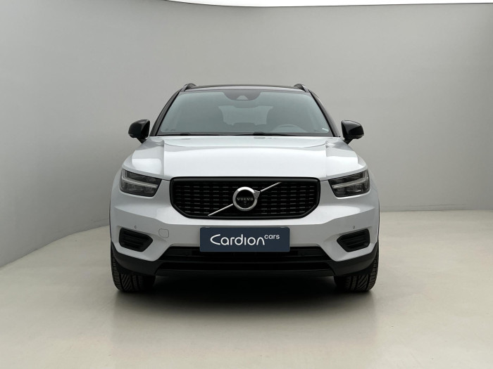 Volvo XC40 T3 R-DESIGN
