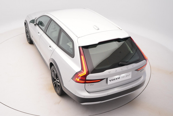 Volvo V90 CC B5 AWD PRO AUT 1.maj. 2.0 CC CC