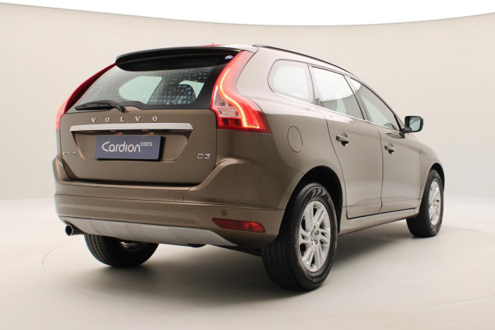 Volvo XC60 D3 MOMENTUM AUT CZ 2.0 d Momentum