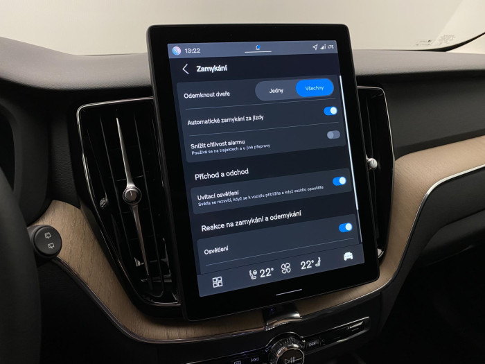 Volvo XC60 B5 AWD AUT DARK PLUS