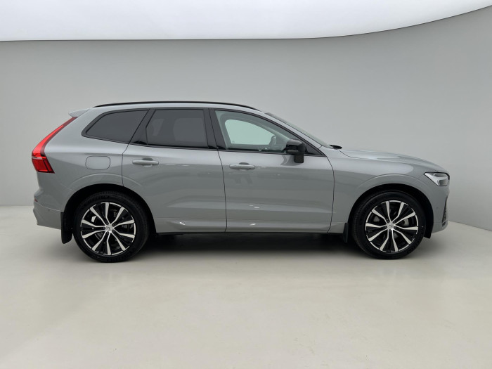 Volvo XC60 B4 AWD PLUS DARK AUT 1.maj.