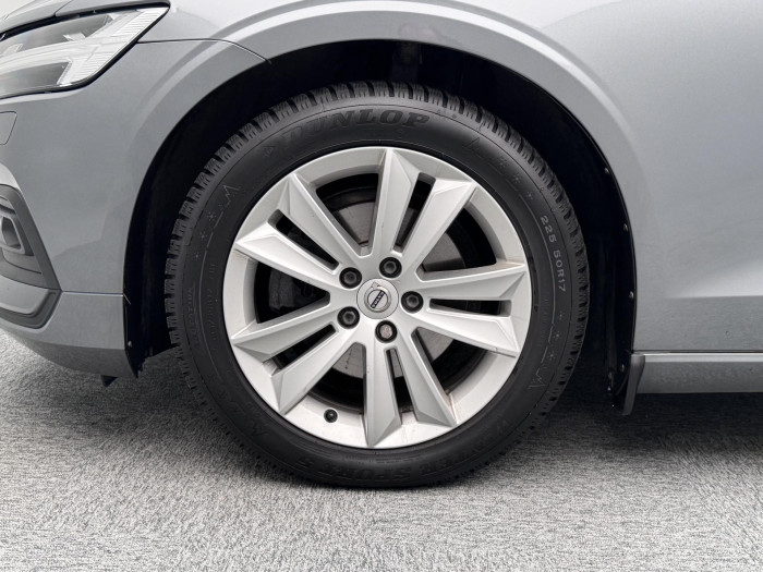 Volvo V60 B4 MOMENTUM PRO AUT 2.0 Momentum