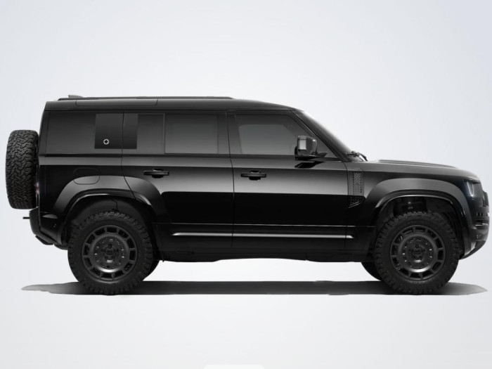 Land Rover Defender OCTA BLACK AWD AUT