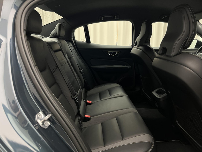 Volvo S60 T5 R-DESIGN AUT