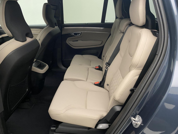Volvo XC90 B5 AWD AUT BRIGHT PLUS 7míst