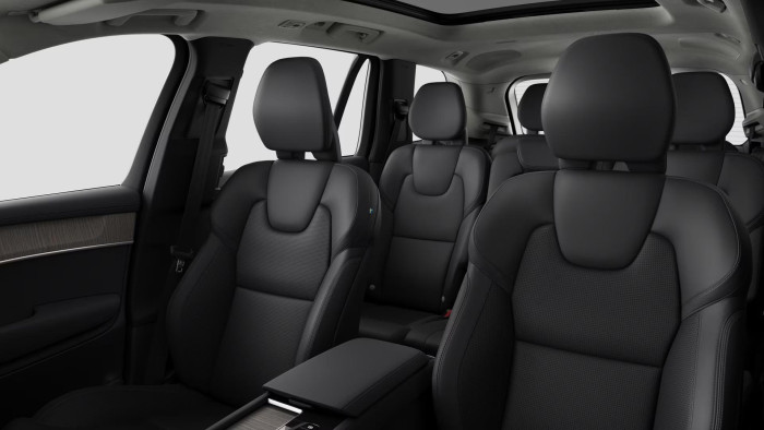 Volvo XC90 T8 AWD RECHARGE DARK ULTRA 7