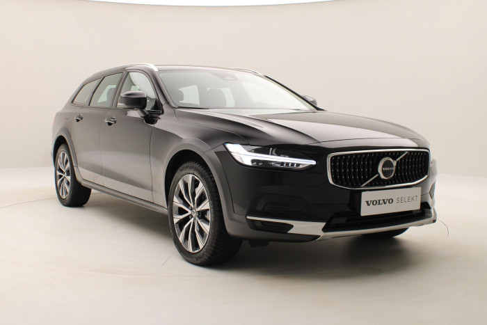 Volvo V90 CC B4 AWD PLUS AUT CZ 1.maj