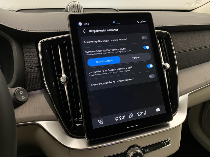 Volvo XC90 T8 AWD RECHARGE BRIGHT PLUS 7m