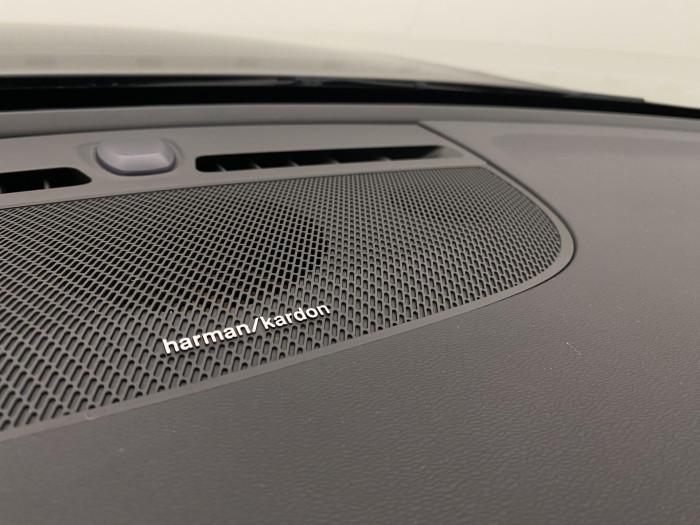 Volvo XC40 RECHARGE TWIN ENGINE PLUS CZ