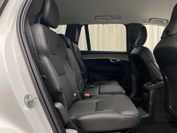 Volvo XC90 T8 AWD RECHARGE DARK PLUS AUT
