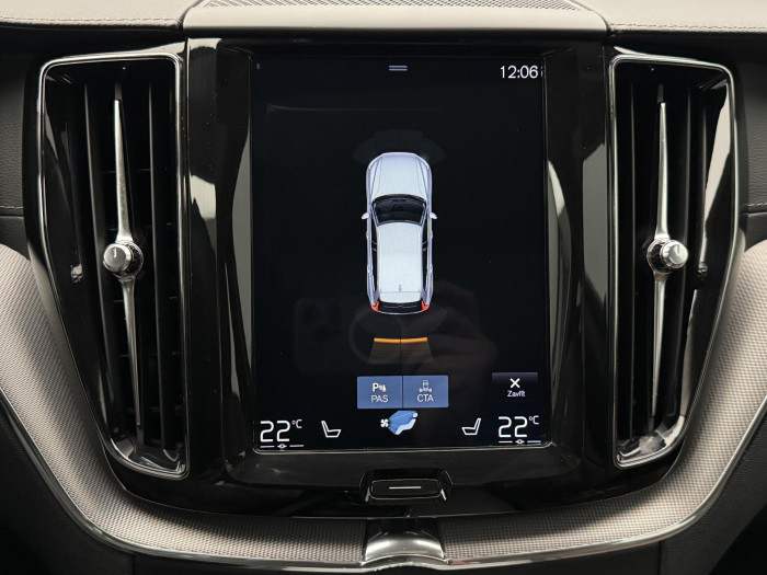 Volvo XC60 D5 AWD INSCRIPTION AUT CZ 2.0 d