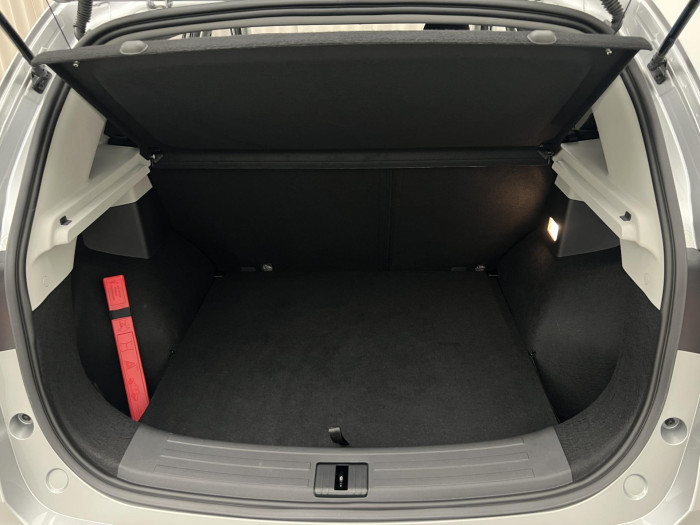 MG ZS 1.5 ESSENTIAL PLUS CZ 1.maj.