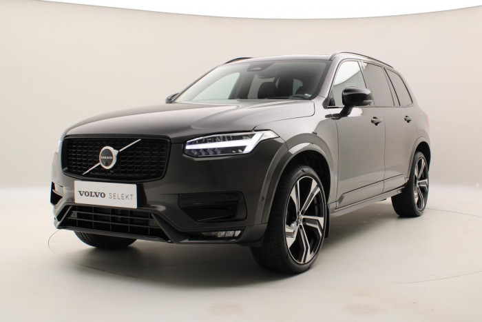 Volvo XC90 B5 AWD ULTIMATE DARK REZERVACE