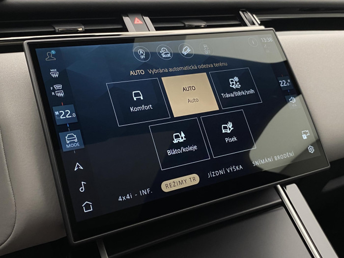 Land Rover Range Rover Velar D300 Dynamic SE AUT AWD 3.0 d Dynamic SE