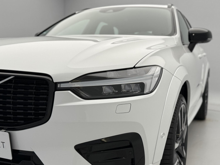 Volvo XC60 B5 AWD R-DESIGN AUT