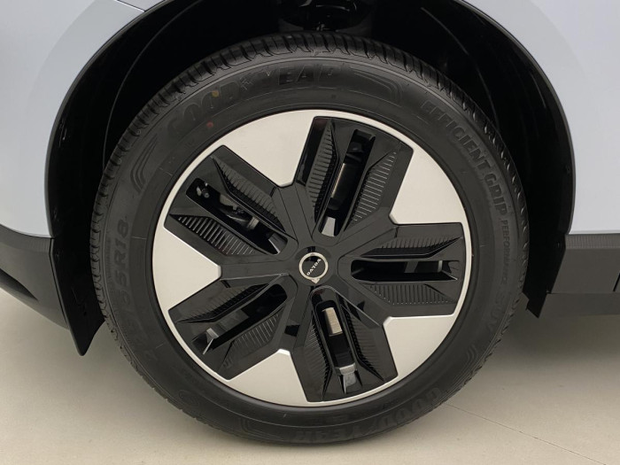 Volvo EX30 PURE ELECTRIC RECHAR. CORE RWD