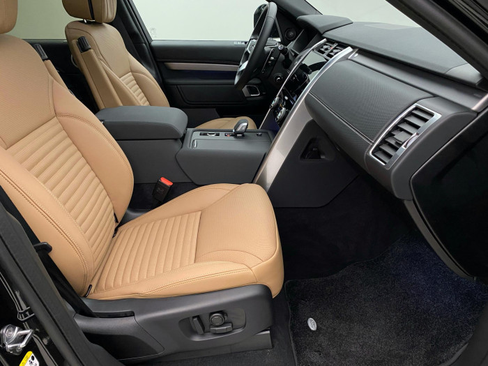 Land Rover Discovery D300 AWD DYNAMIC HSE REZERVACE 3.0 d Dynamic