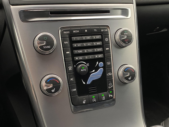 Volvo XC60 D4 AWD MOMENTUM AUT 2.4 d Momentum