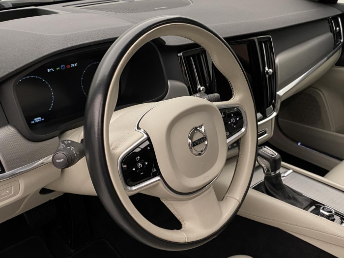 Volvo V90 CC D4 AWD POLESTAR REZERVACE 2.0 d CC CC