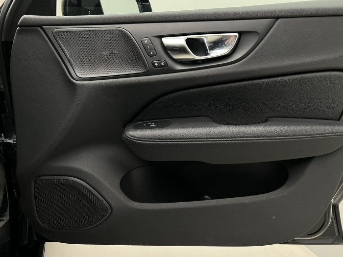 Volvo V60 B4 MOMENTUM AUT 2.0 Momentum