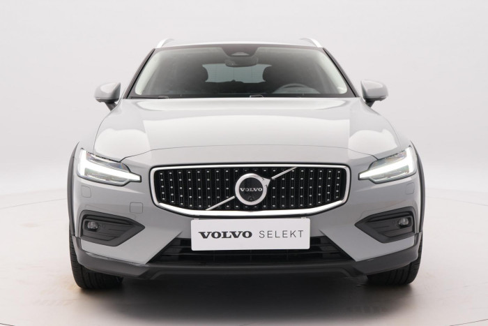 Volvo V60 CC B5 AWD PLUS BRIGHT 1.maj.