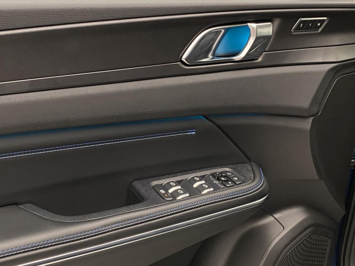 Lynk & Co 01 PHEV DCT AUT REZERVACE