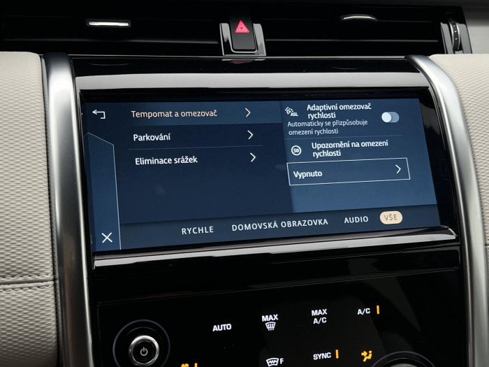 Land Rover Discovery Sport D165 R-DYNAMIC SE CZ APPROVED 2.0 d Dynamic SE