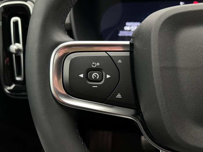 Volvo XC40 RECHARGE TWIN MOTOR PLUS